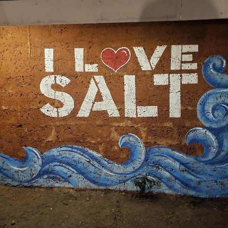 Salt Water Resort Dāpoli Exterior foto