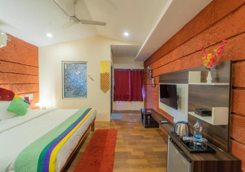 Salt Water Resort Dāpoli Exterior foto